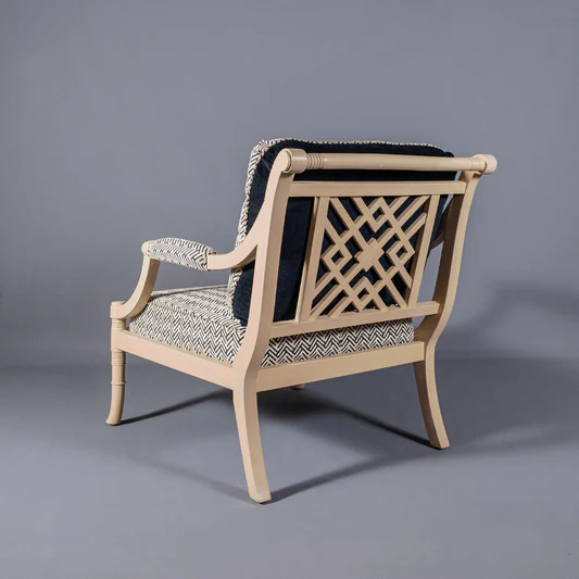 LUXURY LIVING STARTS HERE